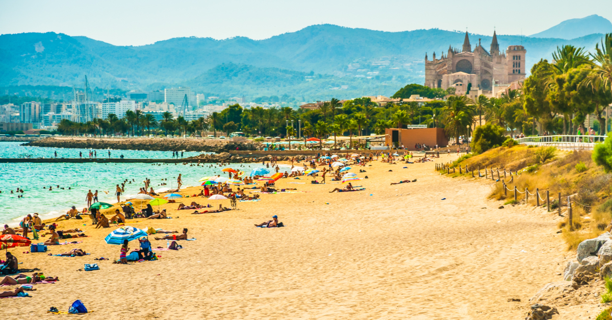 バレアリアのフェリーで